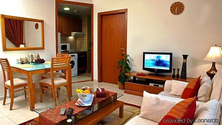 La Villa Najd Hotel Apartments Дубай Экстерьер фото