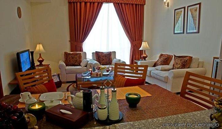 La Villa Najd Hotel Apartments Дубай Экстерьер фото