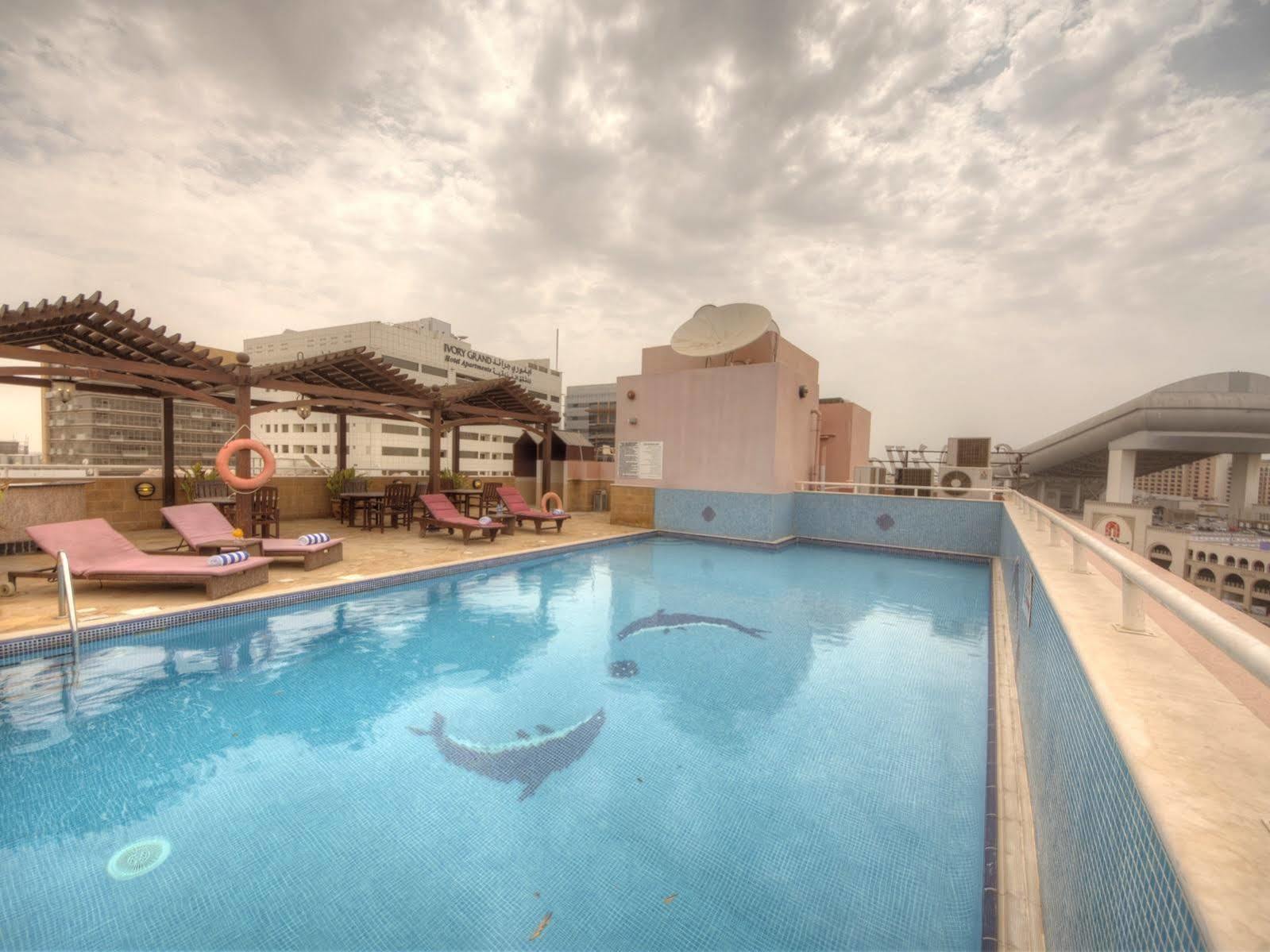 La Villa Najd Hotel Apartments Дубай Экстерьер фото