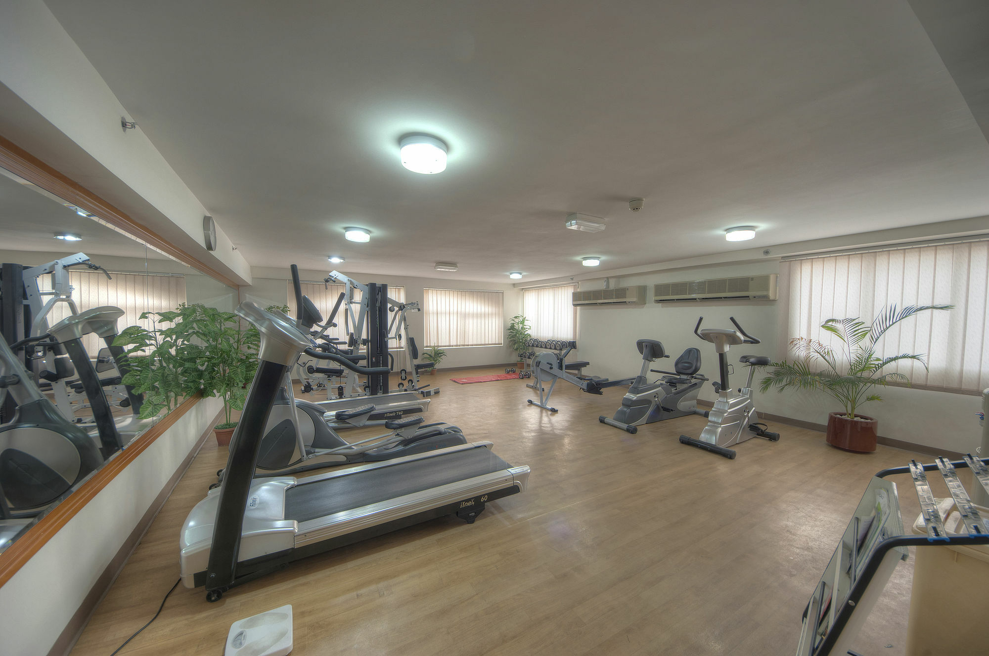 La Villa Najd Hotel Apartments Дубай Экстерьер фото